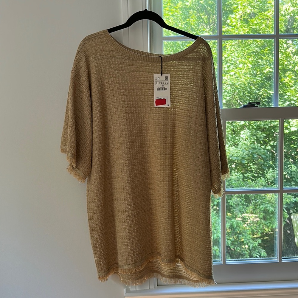 Zara knit top with sparkles and fringe. Matching pants available for add’l cost.